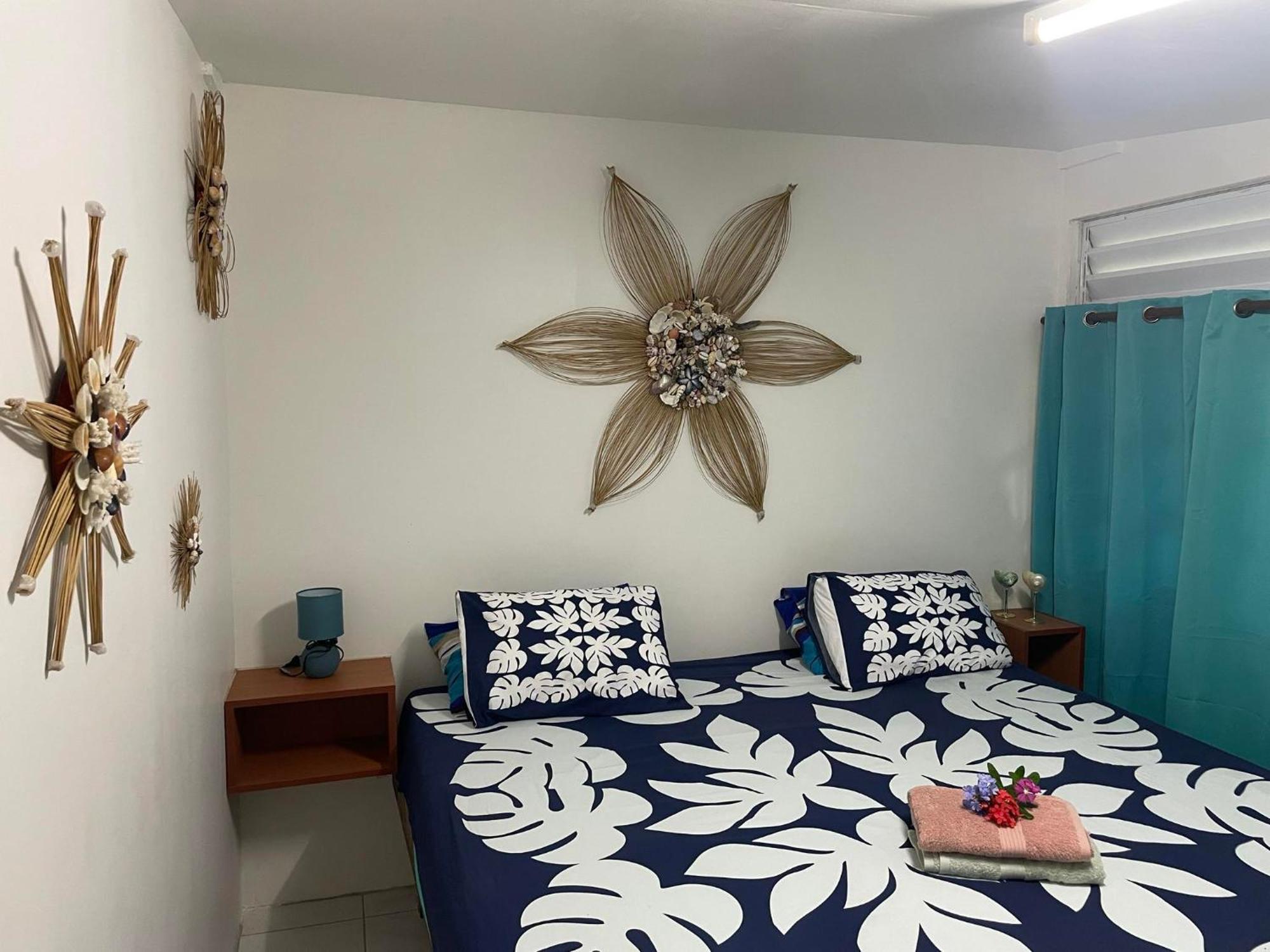 Fare Mihimana Hotell Vai'are Exteriör bild